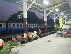 Thonburi Train