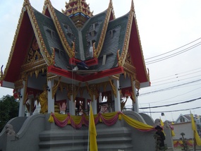 Arriving in Ayutthaya