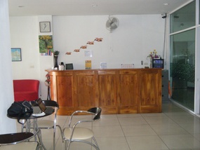 Hostel Check In Desk