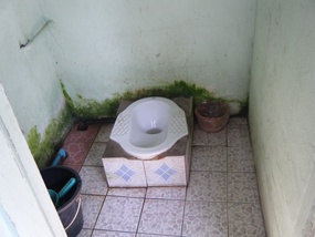 Thai Squat Toilet