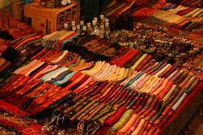 256. Night market (Luang Prabang)