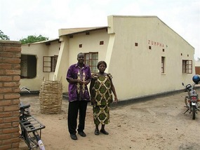 d The Chapamba's in front of Jumpha Clinic