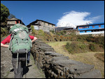 Approaching the tea houses.